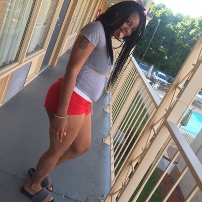 Dopegirllll252's profile picture. New twitter 🤙🏽 #FreeMyGuys 🅱️😈🤙🏽 #SunnyMoo😇😇