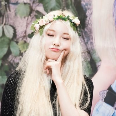 ( RP ) a Beautiful June Girl from LOOΠΔ 정진솔 ©1997