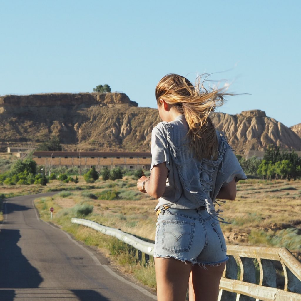 PitiWart's profile picture. Humor para pájaros y gusanos. También puedes encontrarme en Instagram: @elpajaroyelgusano