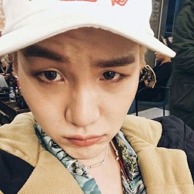 ... (`*•.¸.(`*•.¸I ♥ Music¸.•*´)¸.•*´ )
...
▬▬▬▬▬ஜ۩ FOLLOW @SkynDanker_twt ۩ஜ▬▬▬▬▬
RT AgustD Pics ★