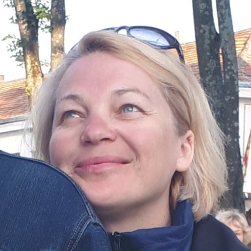 lork25's profile picture. Важные люди у меня в мыслях. Любимые - в сердце. Дорогие- в молитвах. А кому- то повезёт трижды... ​ ​