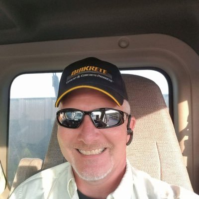 JonahWhoopi's profile picture. I'm a good and Godly man that loves to teach others in the same way, And I'm a man of myself I do things that pleases me because I know the best for myself🌴🌴