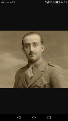 PaquitoPantanos's profile picture. Adaptándome a las nuevas tecnologías... Fiel patriota, Madridista, cazador, pescador y taurino...
Alguna vez incluso estuve al mando. He levantado la cabeza!!!