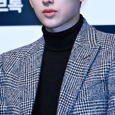 Dohoon_UNID's profile picture. 179cm 60kg. 미운 스물다섯-우현의 경호원