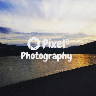 A small-scale photography page wanting to capture life in the moment and share it with the world.