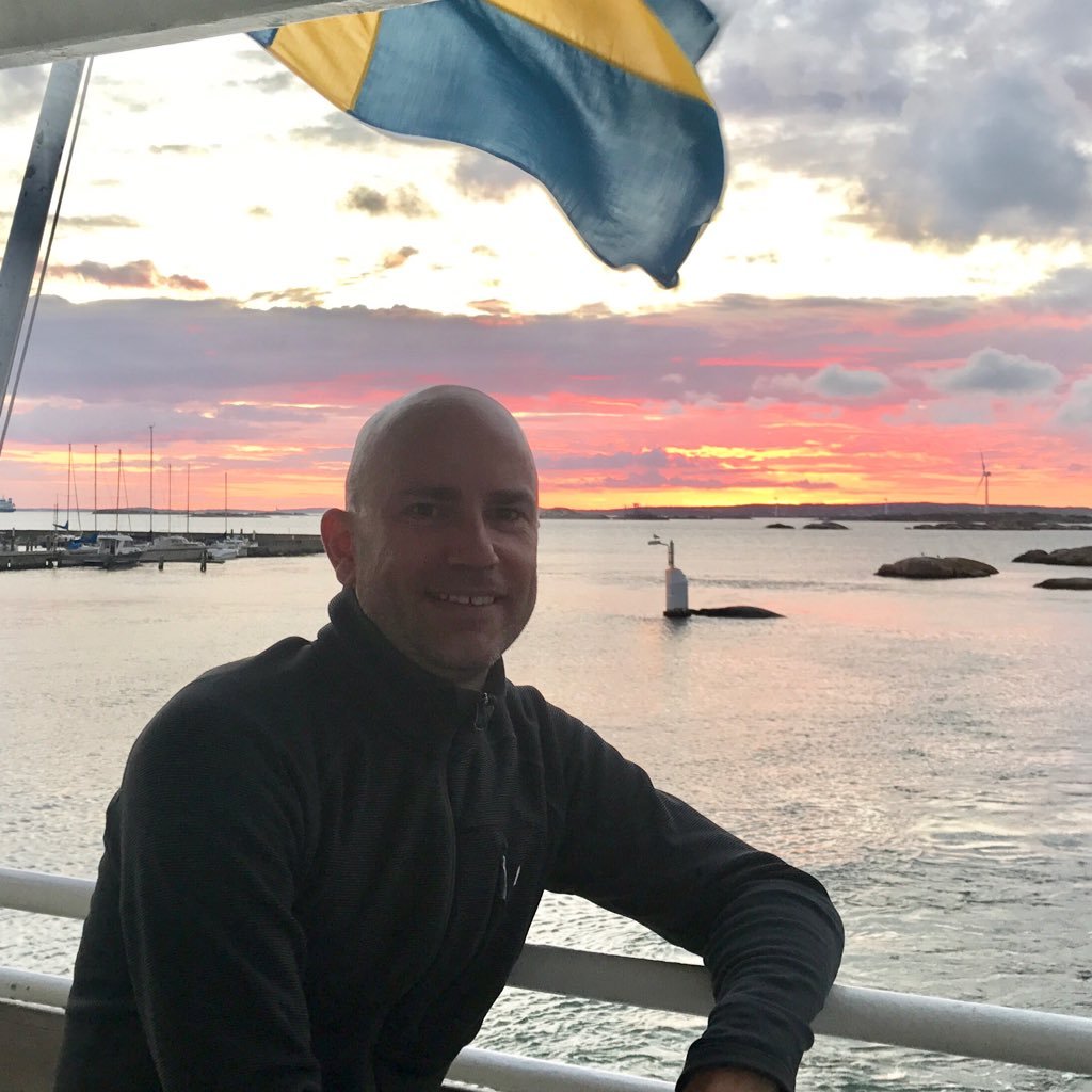 Personal reflections. Passionate about & busy in the field of #TravelIndustry #LCHF #Lifestyle #Equality #Sweden #VisitSweden 🌈