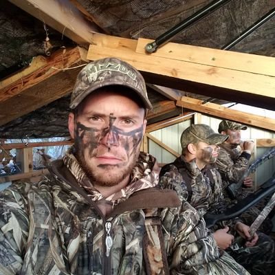 DustinDaWind177's profile picture. Tree nerd/dog lover