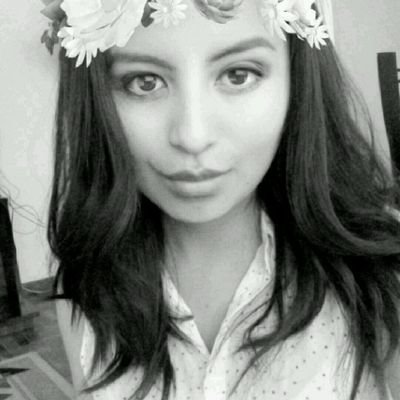 donozo_luz's profile picture. Business student