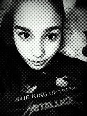 LeiraAnelisse17's profile picture. 