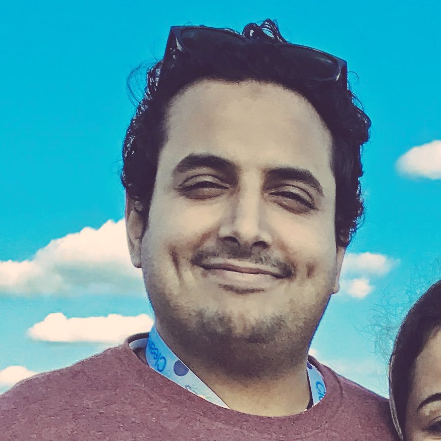 Emad_Harbi's profile picture. #Happiness