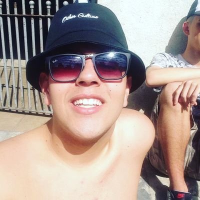 - Quem me protege nunca dorme 🍃🙏
🍻19 anos
📸 Juulio_cesar97
👻 Jcesar03062
♊ 03/06
🏠 dd11
✍#VivaLaVida