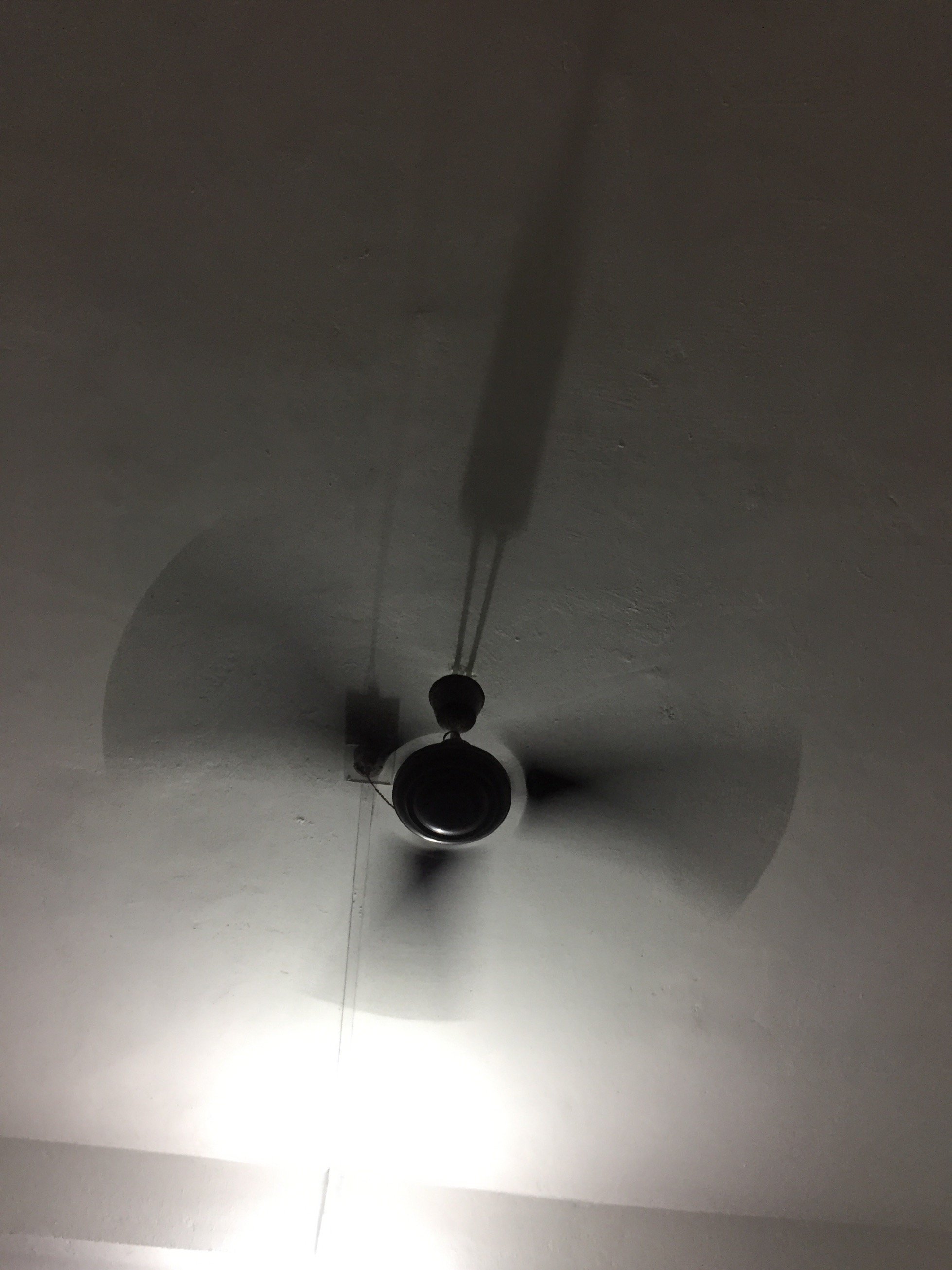 pklight044's profile picture. 