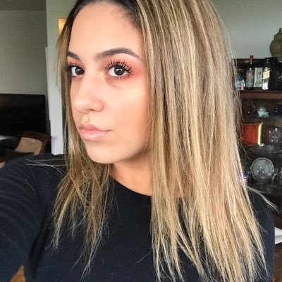 hellenaarh's profile picture. 