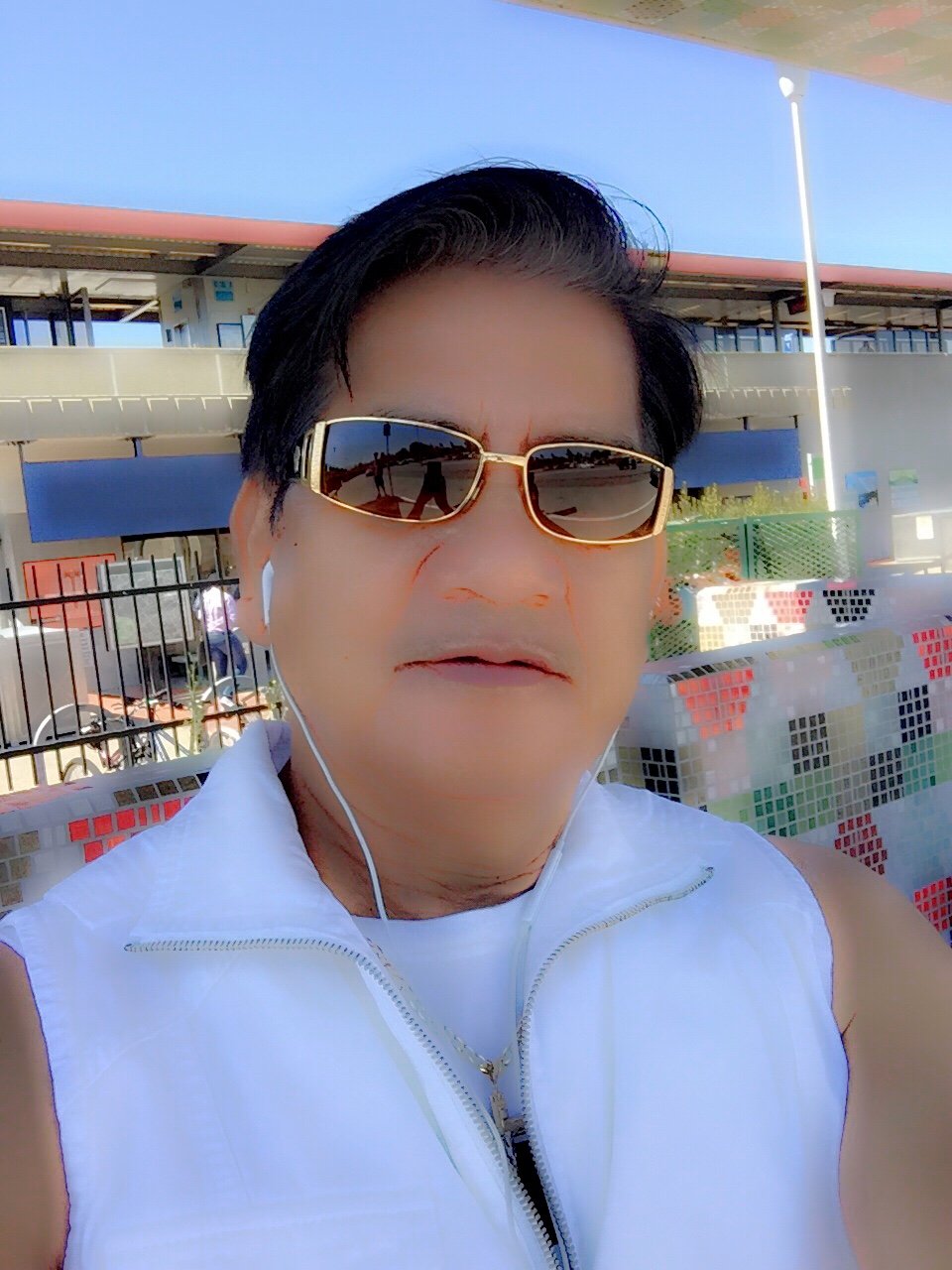 Oscaraq37220479's profile picture. 