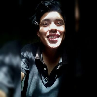 Apasionado por la #música🎼
nunca le cuentes a nadie lo que estas haciendo o quieres hacer, por que no te sale por hablador o te meten el pie para estropearlo🚀