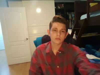 IsraelPena16's profile picture. i game too much ples help #swet #sweg