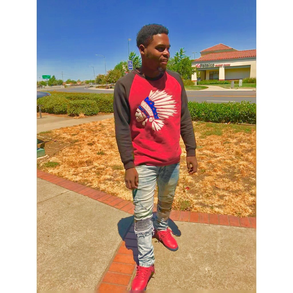 Link in My Bio // FMOIG: @LulMone // Add My SnapChat: @LongLiveTruuu // 💲🔥🦍