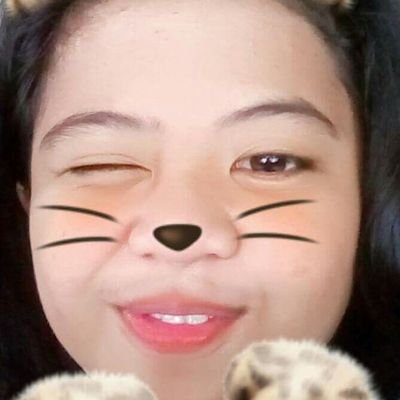 VeancaNicole's profile picture. Simple Girl 😊😊😊