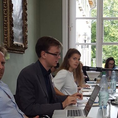 Working @coloniallegacy / PhD Thesis: https://t.co/HfZyTU3agK / de/en