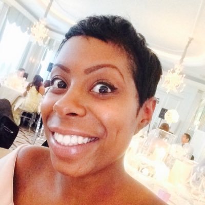 Mother | Head of English 👩🏾🏫📚| Examiner | MA Education, King's College London 👩🏾🎓| Lover of music 🐝 | Grenada 🇬🇩#blacklivesmatter ✊🏾#Arsenalfc ❤️
