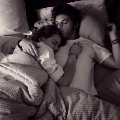 Googie30's profile picture. فحل رومنسي احب الجنس بي انواعهه