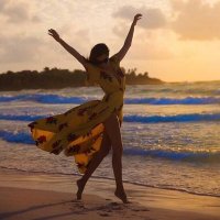 Bella (@bellaious) 's Twitter Profile
