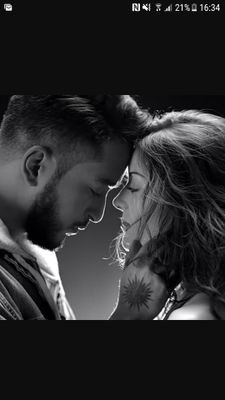 LeaSlimane's profile picture. Fan de @Slimaneoff et @Leacastelmusic Bienvenue 😊