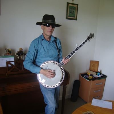 BanjoGuitarCricket