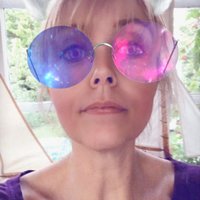 Petra Tell (@petratellme) 's Twitter Profile