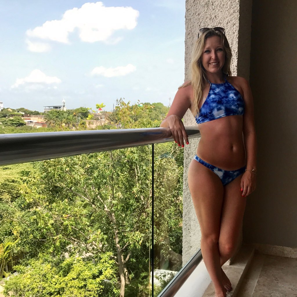 MorganWinter14's profile picture. life moves pretty fast. if you dont stop and look around once in a while, you could miss it