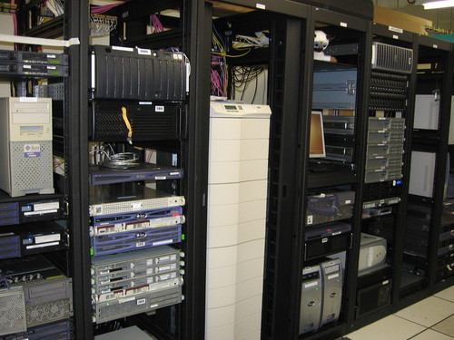 CSCFstatus's profile picture. UW Computer Science Computing Facilities (CSCF) status reports