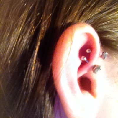 PictureFrame8's profile picture. Ears turn me on