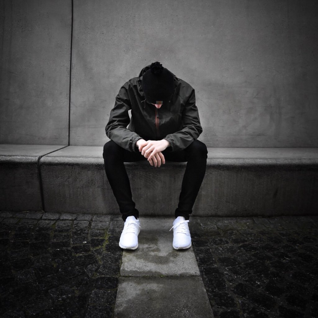 Rexisttt's profile picture. 