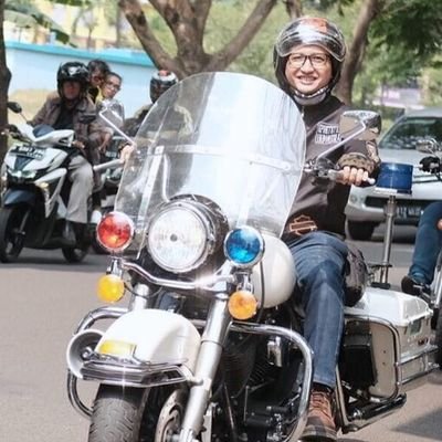 devaldo_312's profile picture. Trusted Man, Accountant, Hardworker, Good Father & Husband, Harley's fanatic and etc