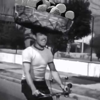 in_bert's profile picture. Era bueno en la fisica y las matemáticas pero en todo lo demas falle.