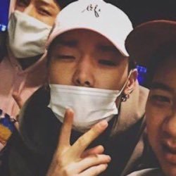 #bobby fr. #ikon + mobb 」 rapper who's gonna melt your mind.