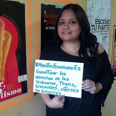 Lesbiana feminista socialista  defensora de derechos humanos