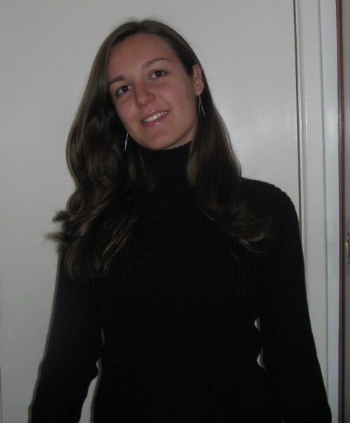 DorysAbyara's profile picture. Dórys, consultora da Abyara ou também conhecida como Letícia...