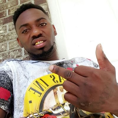 Nowuff Zutte young street nigga tryna make it to the top 1 dolla at a tyme