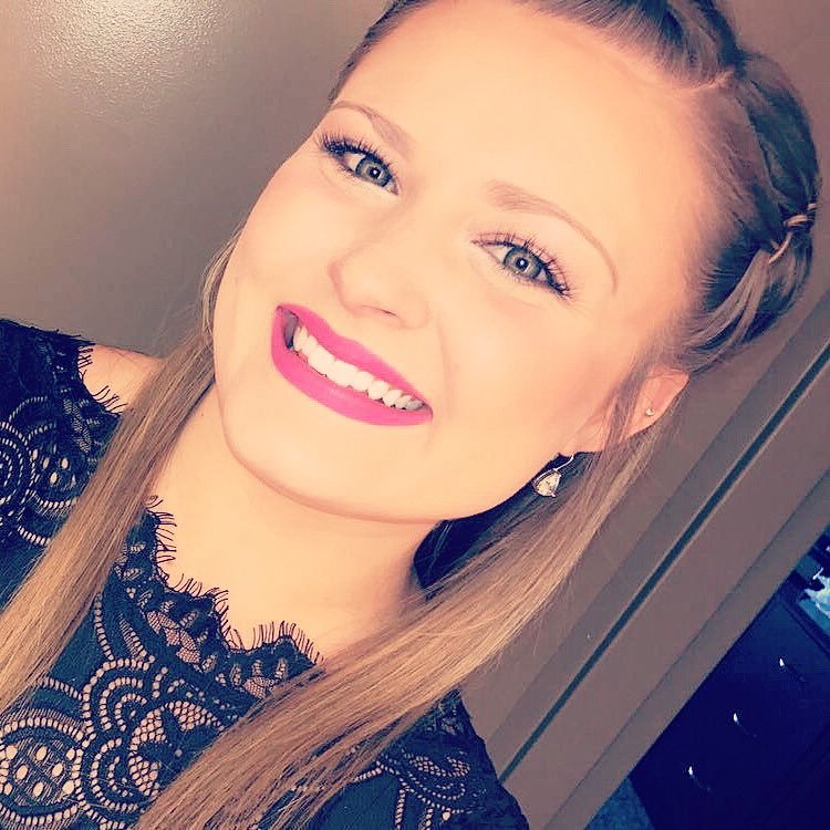 Ashcashmarie24's profile picture. 