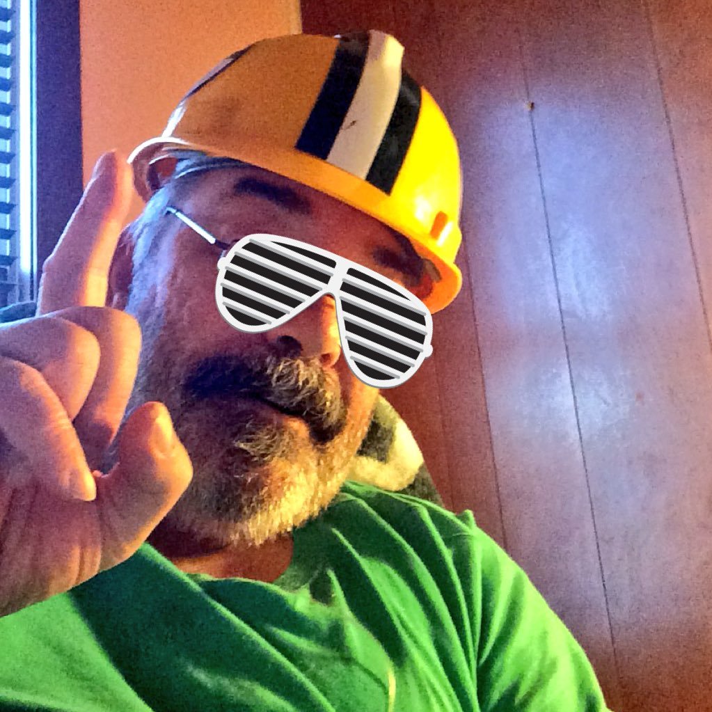 spocks_brain57's profile picture. Disembodied gray matter in a stein. Love pon far and mind melding with tribbles