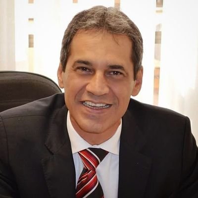 Vereador por Goiânia 2013/2016.
Graduado em Administração e Especialista em Administração Pública.