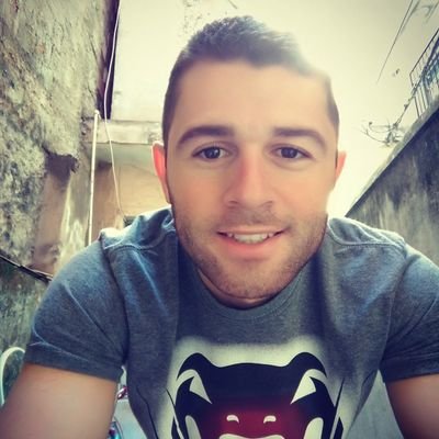 yellow_rls's profile picture. A Vida é Curta Ande de Long