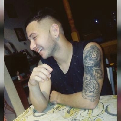 Pincha🔴⚪🔴/
                                                                 No me importa lo que digan los triperos, ellos no entienden lo que por vos siento♪