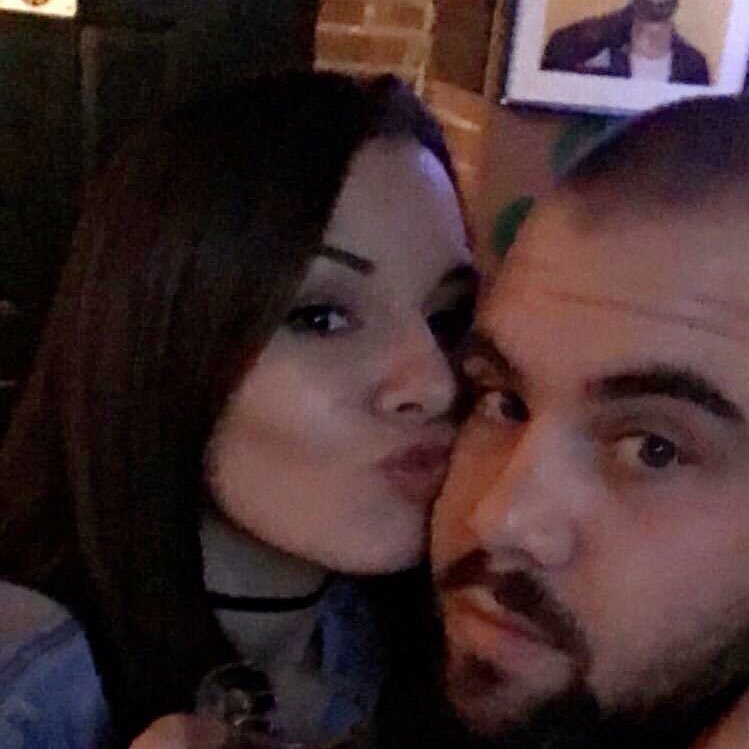 courtneyblewett's profile picture. 