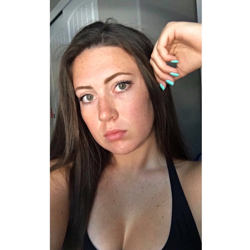 FreemanTati's profile picture. Western Oregon University🐾 • SC: @tati_freeman22