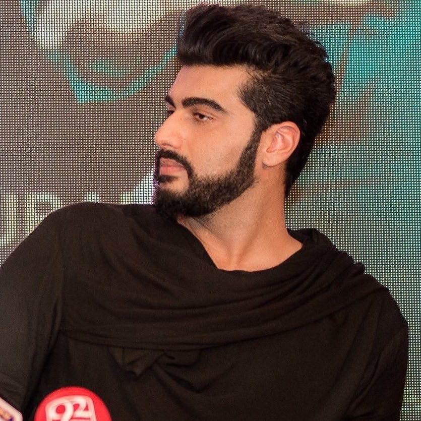 The latest information on the generation next superstar of the Hindi film industry, Arjun Kapoor! We are so fortunate to have him follow us. He is at @arjunk26