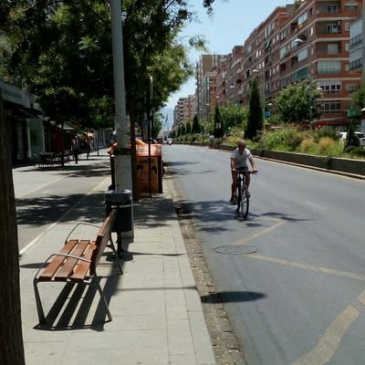 Recursos ofrecidos por Biciescuela Granada para el uso de la bici como medio de transporte en Granada y su área metropolitana