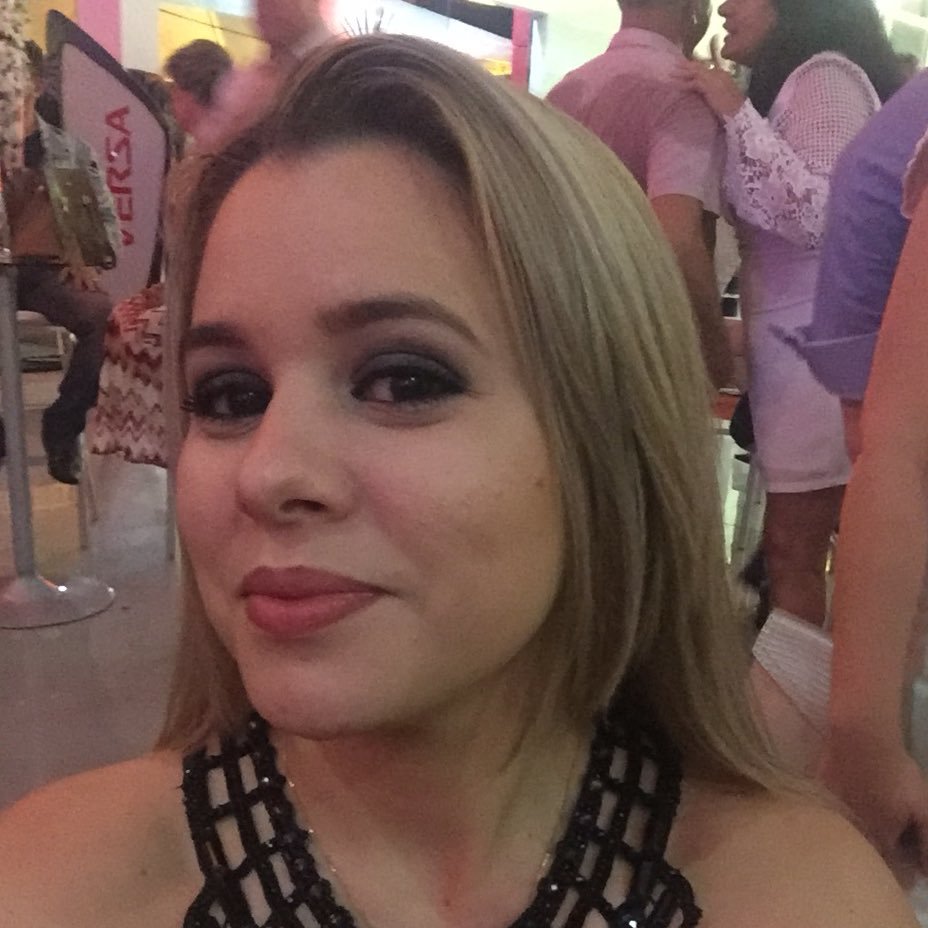 NatyLoboQuezado's profile picture. Empresária no ramo de seguros, adoro viajar e amo minha familia.