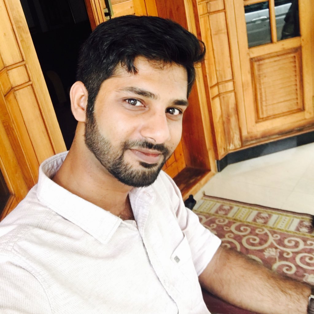 SinanShoukath's profile picture. Dev @asterbyte